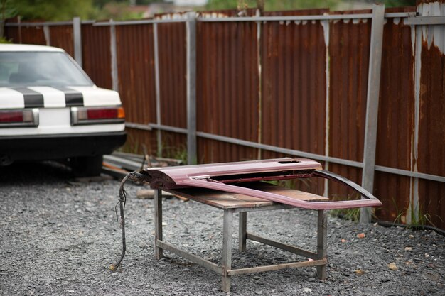 Jak wybrać idealną wiatę śmietnikową do swojego ogrodu?